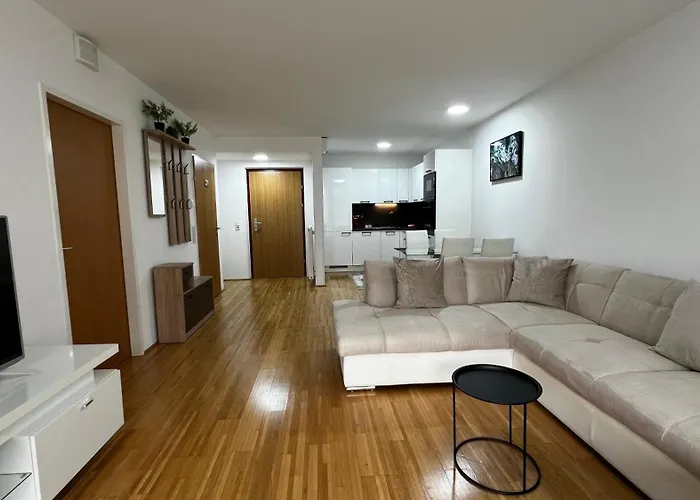 Schoene In Fuer 5 Personen شقة تيلفس